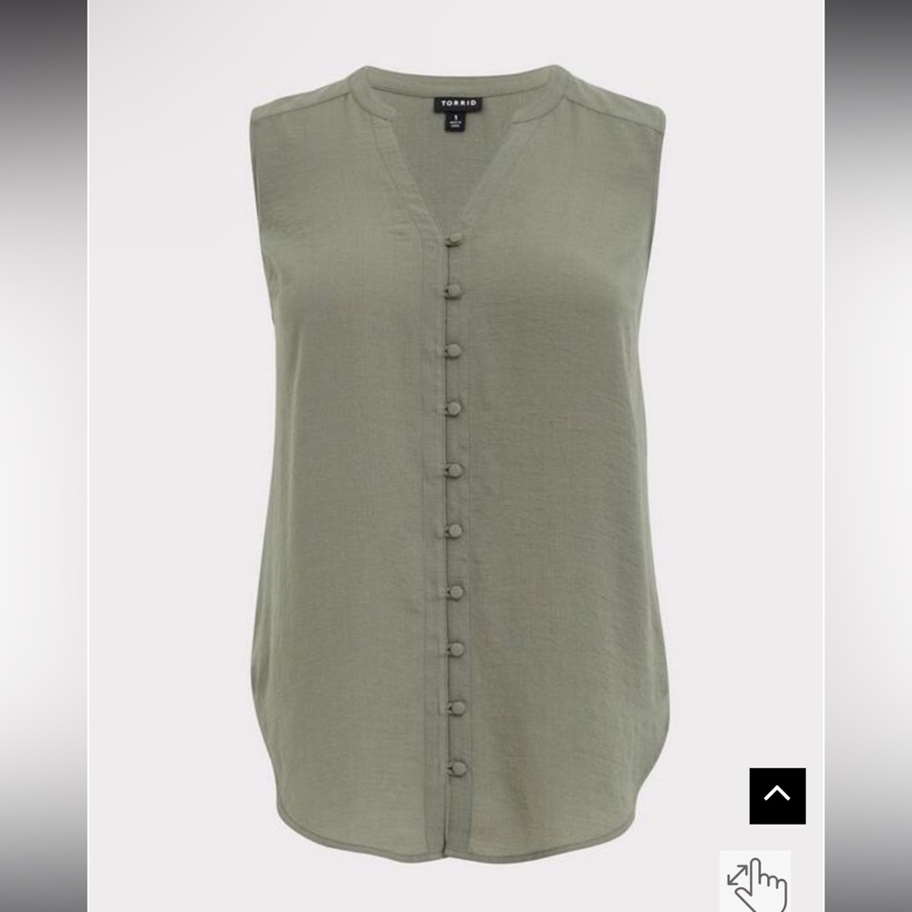 ✨torrid agave green harper gauze button-front sleeveless blouse✨